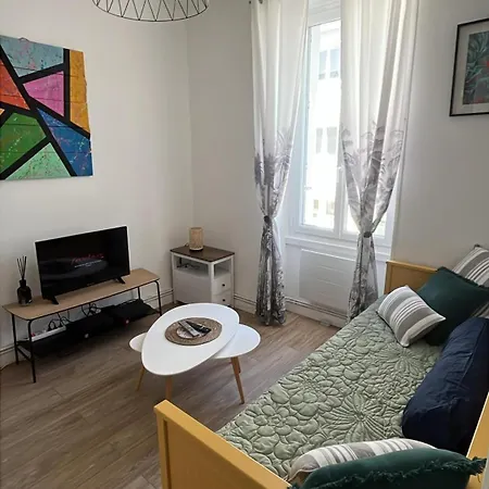 Apartment Le Savary Centre-ville Pres Des Chantiers